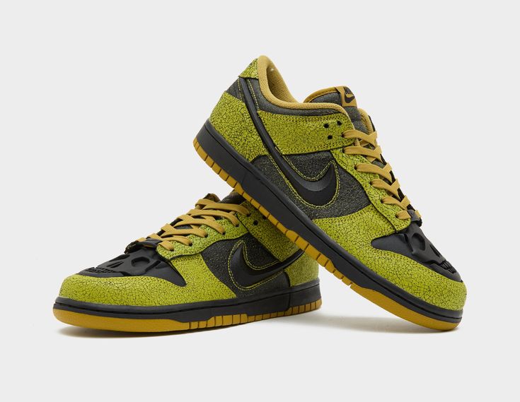 Nike Dunk Low Halloween 2024 Volt Black