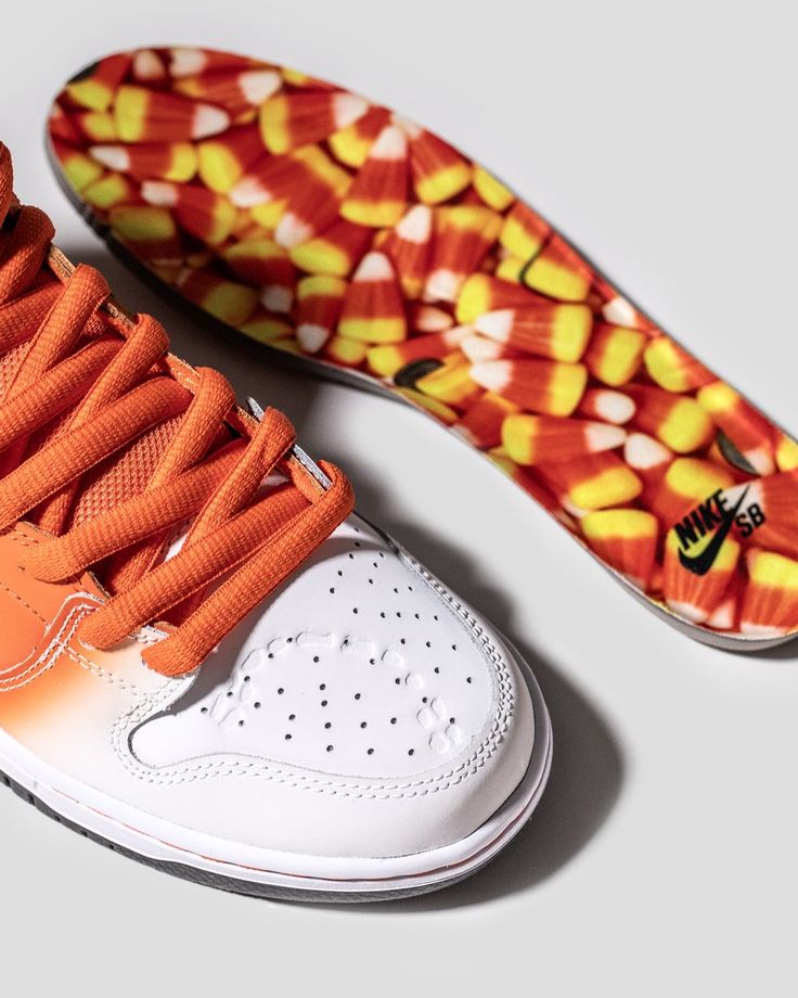 Nike Sb Dunk High Sweet Tooth Candy Corn